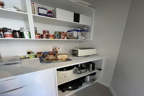 Photo of property in 9 Gee Place, Taradale, Napier, 4112