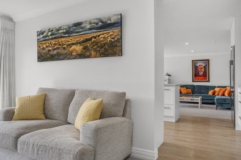 Photo of property in 2 Riviera Court, Papamoa Beach, Papamoa, 3118