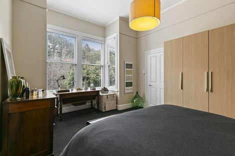 Photo of property in 84 Glenmore Street, Northland, Wellington, 6012