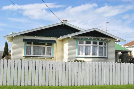 Photo of property in 14 Kings Avenue, Gonville, Whanganui, 4501