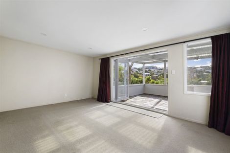 Photo of property in 33 Beulah Avenue, Rothesay Bay, Auckland, 0630