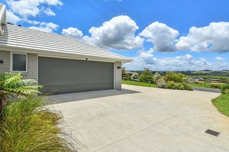 Photo of property in 11 Peet Row, Pokeno, 2471