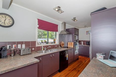 Photo of property in 26 Geordie Street, Henderson, Auckland, 0612