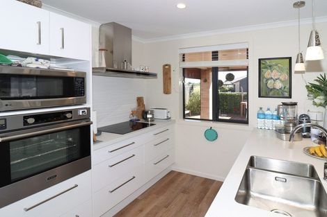 Photo of property in 3 Hereford Drive, Carterton, 5713