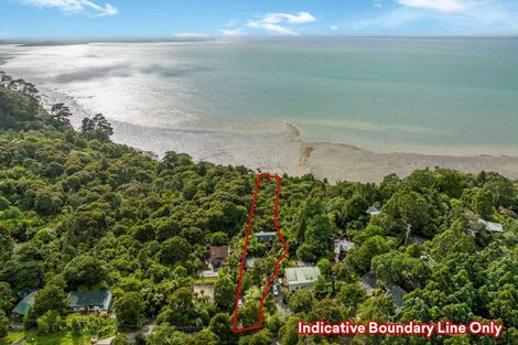 Photo of property in 34 Kauri Point Road, Laingholm, Auckland, 0604