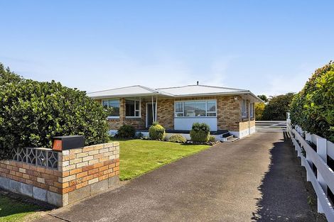 Photo of property in 93 Waihi Road, Hawera, 4610