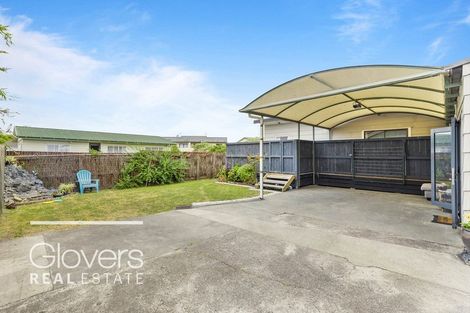 Photo of property in 2/30 Ranui Station Road, Ranui, Auckland, 0612