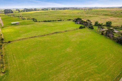 Photo of property in 955 Opua Road, Opunake, 4681