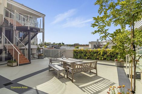 Photo of property in 14/5 Cook Street, Howick, Auckland, 2014