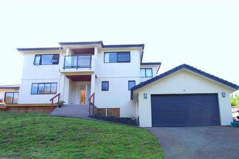 Photo of property in 13 Fernbank Lane, Greenhithe, Auckland, 0632