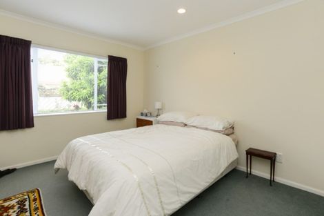 Photo of property in 525a Main North Road, Bay View, Napier, 4104