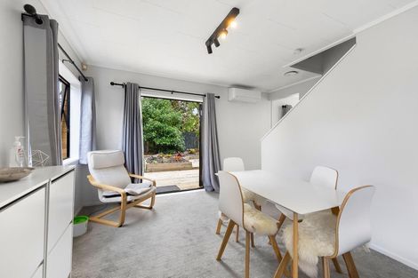 Photo of property in 3/1 Mountain Mews, Mount Wellington, Auckland, 1060