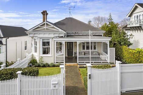 Photo of property in 43 Saint Georges Bay Road, Parnell, Auckland, 1052