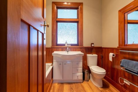 Photo of property in 46 Swinburn Street, Dannevirke, 4930