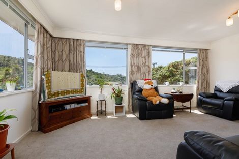 Photo of property in 65 Spencer Street, Crofton Downs, Wellington, 6035