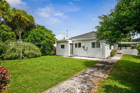 Photo of property in 104 Iranui Road, Inner Kaiti, Gisborne, 4010