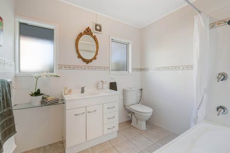 Photo of property in 4 Mariners Grove, Algies Bay, Warkworth, 0920