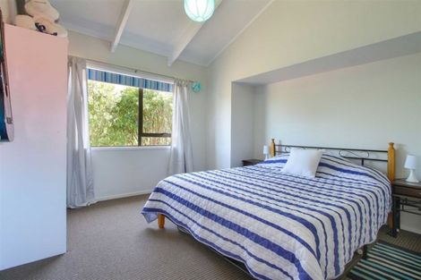 Photo of property in 155 Vipond Road, Stanmore Bay, Whangaparaoa, 0932
