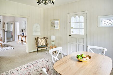 Photo of property in 246 Muritai Road, Eastbourne, Lower Hutt, 5013