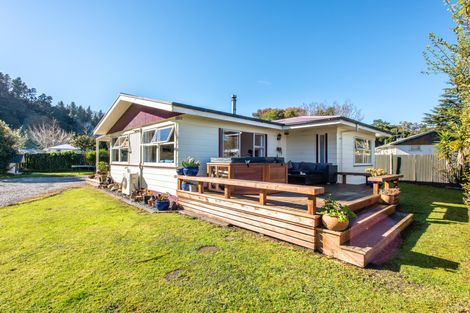Photo of property in 15 Justin Street, Mangapapa, Gisborne, 4010