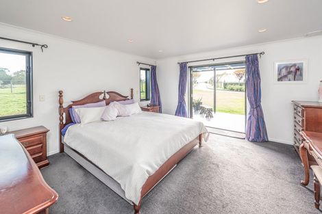 Photo of property in 298 No 2 Line, Okoia, Whanganui, 4572