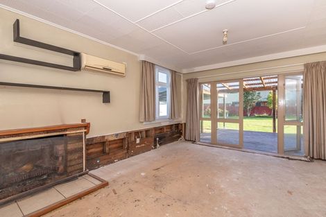 Photo of property in 21 Gladstone Street, Westport, 7825