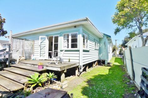 Photo of property in 15 Wiremu Street, Mount Eden, Auckland, 1041