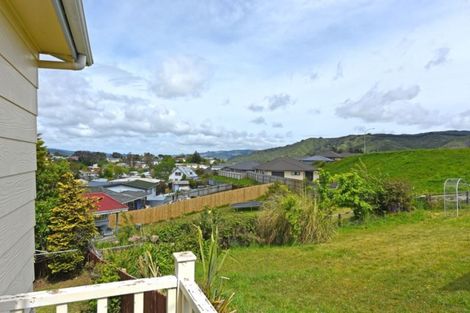 Photo of property in 113 Norana Road, Timberlea, Upper Hutt, 5018