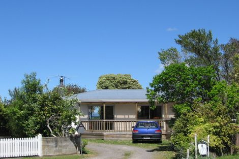 Photo of property in 5 Anita Grove, Riverdale, Gisborne, 4010
