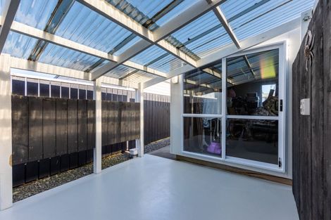 Photo of property in 63 Burgoyne Street, Woodville, 4920