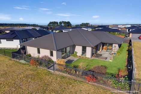 Photo of property in 9 Hapua Lane, Pegasus, 7612
