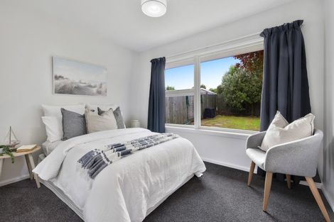 Photo of property in 2/84 Roberta Drive, Somerfield, Christchurch, 8024