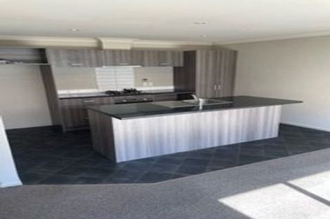 Photo of property in 13 Poppy Watts Grove, Stokes Valley, Lower Hutt, 5019