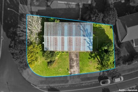 Photo of property in 12 The Boulevard, Sunnyhills, Auckland, 2010