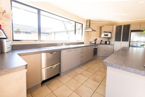 Photo of property in 7 Branigan Parade, Kelvin Grove, Palmerston North, 4414