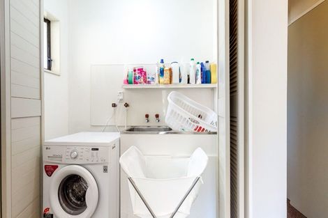 Photo of property in 3 Gaff Place, Whitby, Porirua, 5024