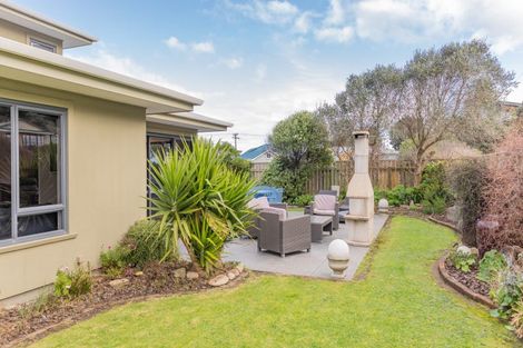 Photo of property in 6 Mowhanau Drive, Kai Iwi, Whanganui, 4574