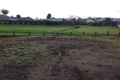 Photo of property in 11 Whitby Avenue, Whitianga, 3510