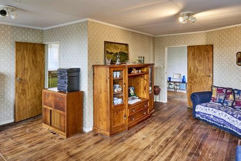 Photo of property in 6 Marne Grove, Waitangirua, Porirua, 5024