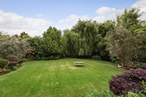 Photo of property in 2 Highfields Drive, Katikati, 3129