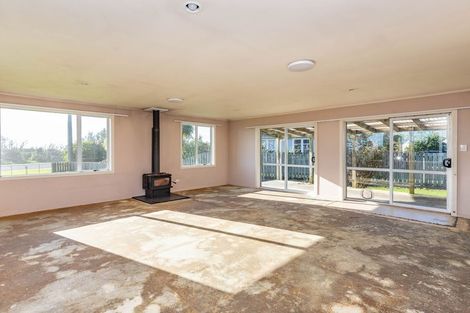 Photo of property in 3 Main Rd Ngakawau, Ngakawau, 7824