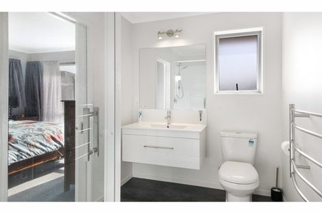 Photo of property in 122 Chinnerys Road, Woodend, 7610