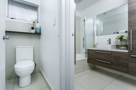 Photo of property in 51 Manuka Road, Bayview, Auckland, 0629