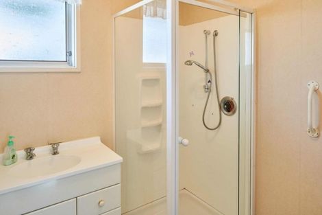 Photo of property in 11 Rosebank Avenue, Avalon, Lower Hutt, 5011