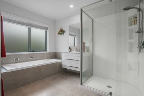 Photo of property in 53 Highfields Drive, Katikati, 3129