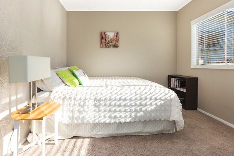 Photo of property in 6 Charthouse Lane, Whitby, Porirua, 5024