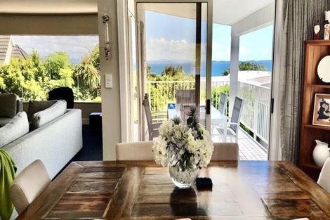 Photo of property in 16 Pacific Parade, Army Bay, Whangaparaoa, 0930