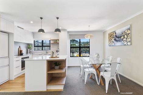 Photo of property in 83c Hill Street, Thorndon, Wellington, 6011