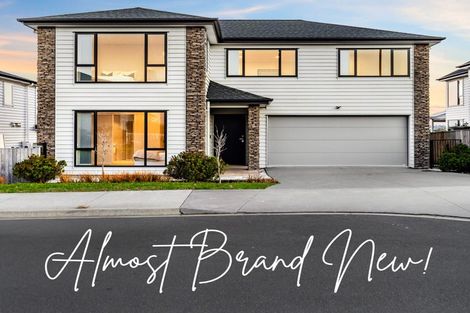 Photo of property in 22 Cassidy Drive, Orewa, 0931