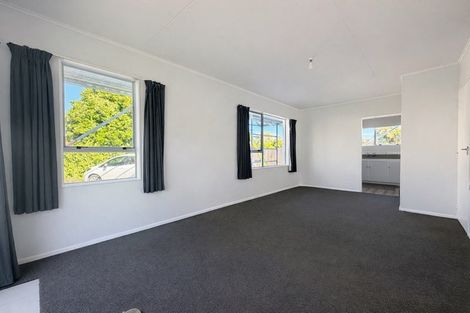 Photo of property in 46 Awamutu Grove, Waiwhetu, Lower Hutt, 5010